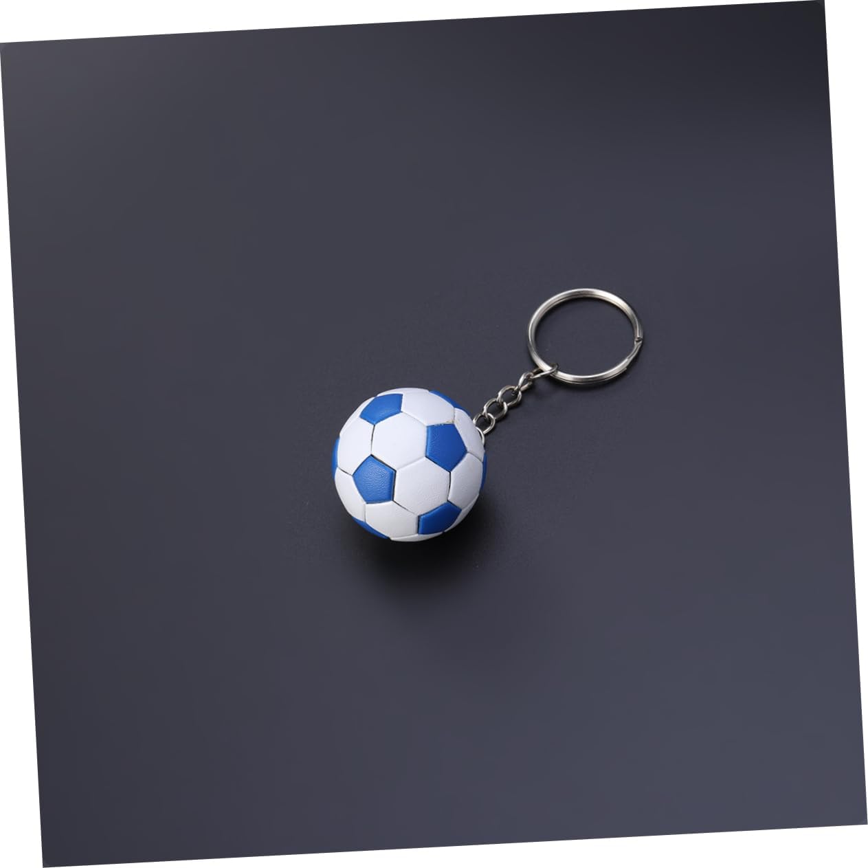 STOBAZA 4pcs Soccer Keychains for Boys Girls Party Favors