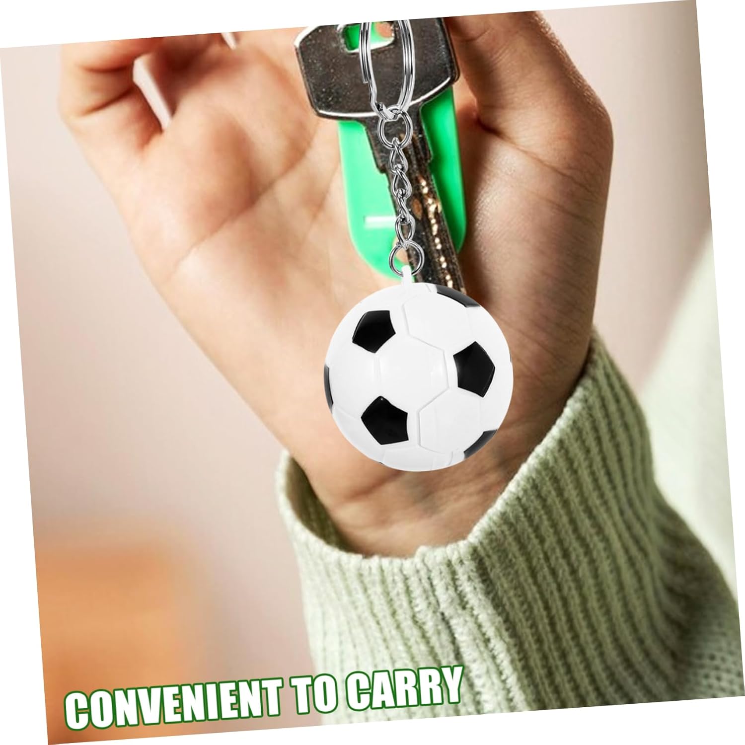 VOSAREA 2Pcs Soccer Ball Keychains for Boys