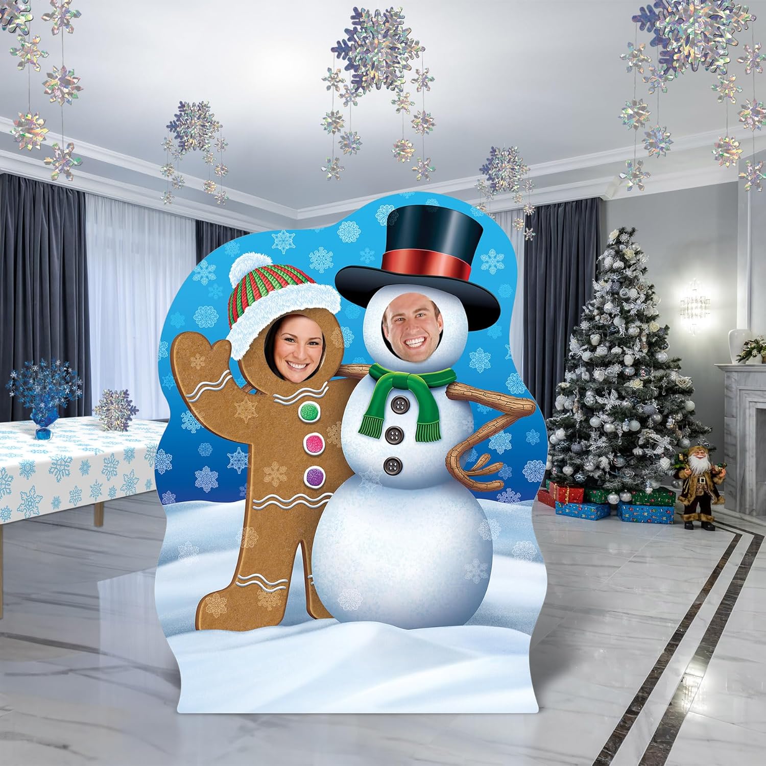 Beistle 4925 x 3725 Gingerbread Man Snowman Photo Prop with Easel