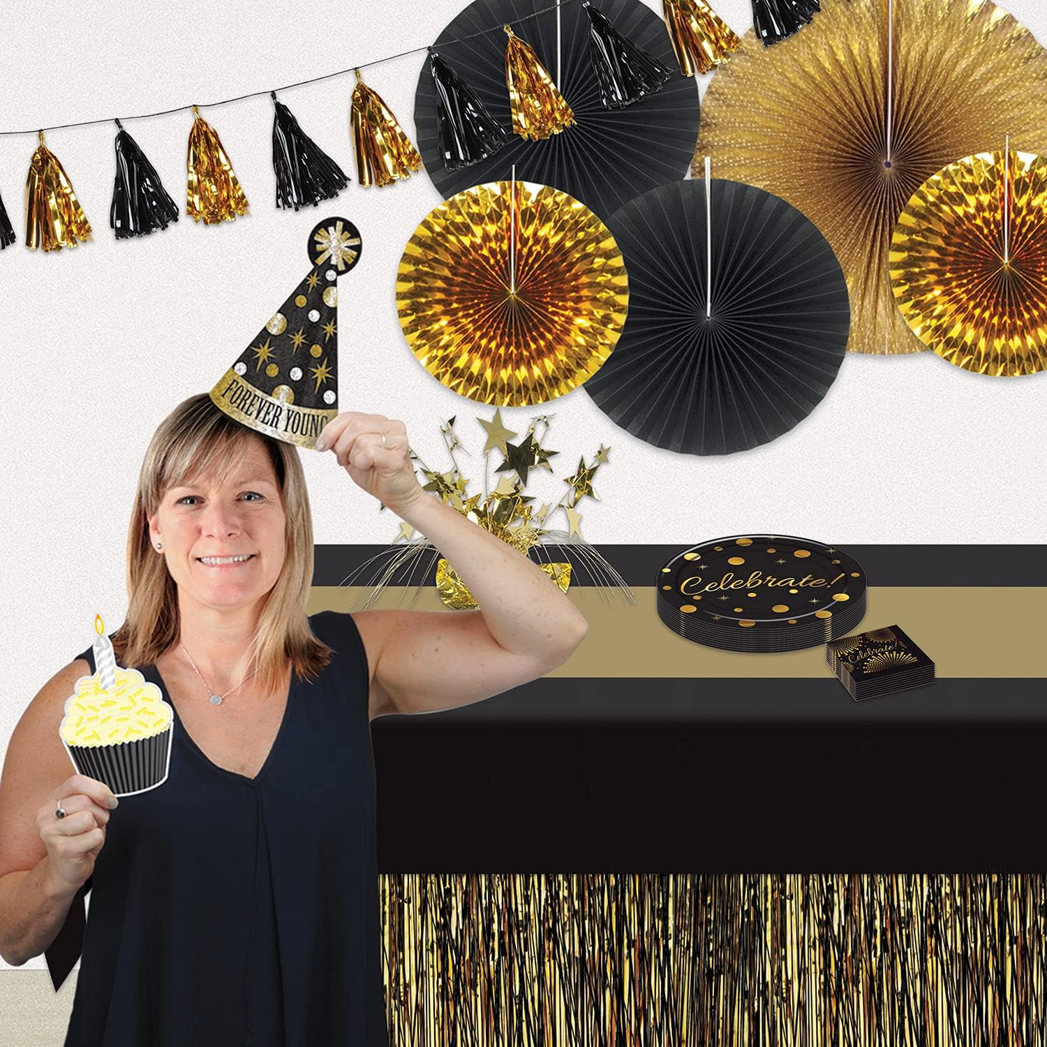 Beistle Black and Gold Plastic Tablecover Pack of 2 1