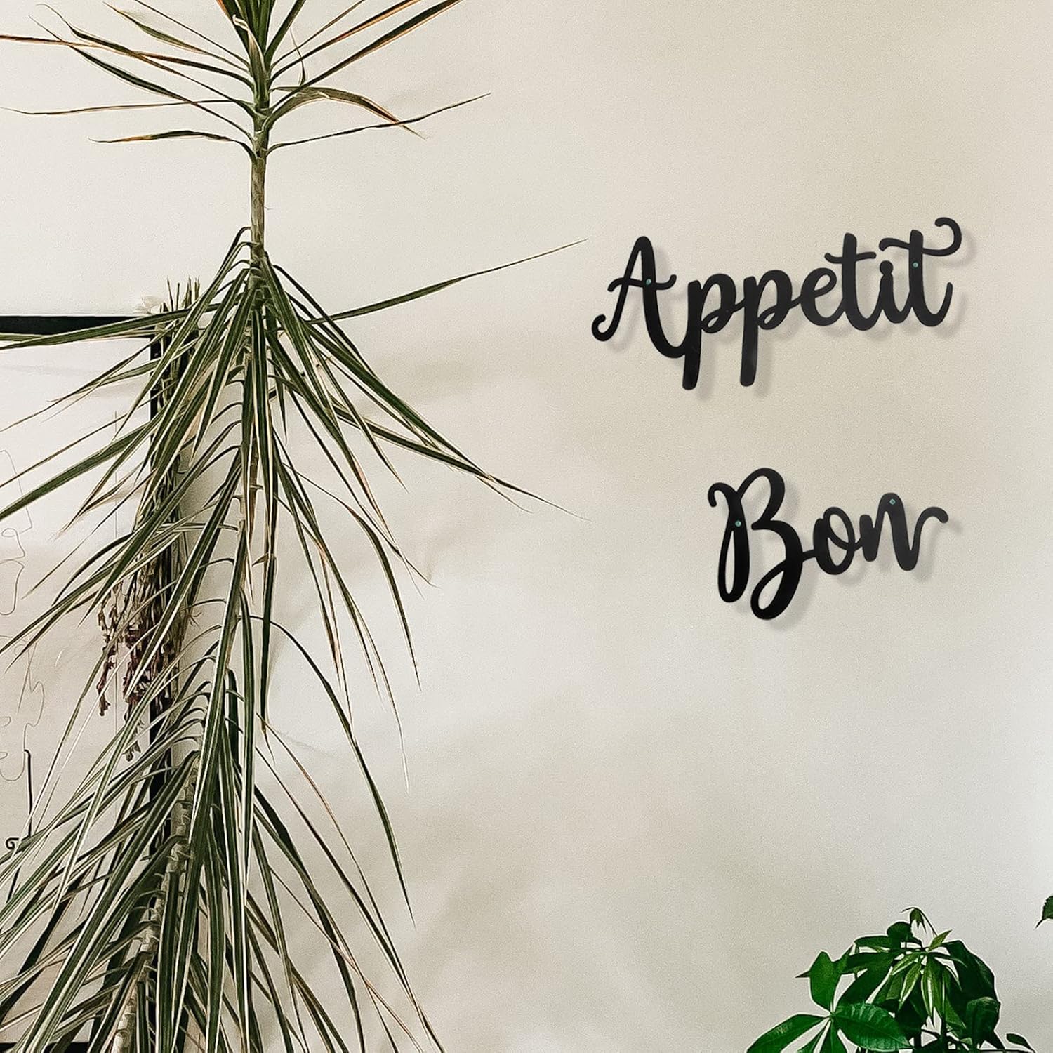 BESPORTBLE Wall Art Letters Sign Pendant for Home Decor