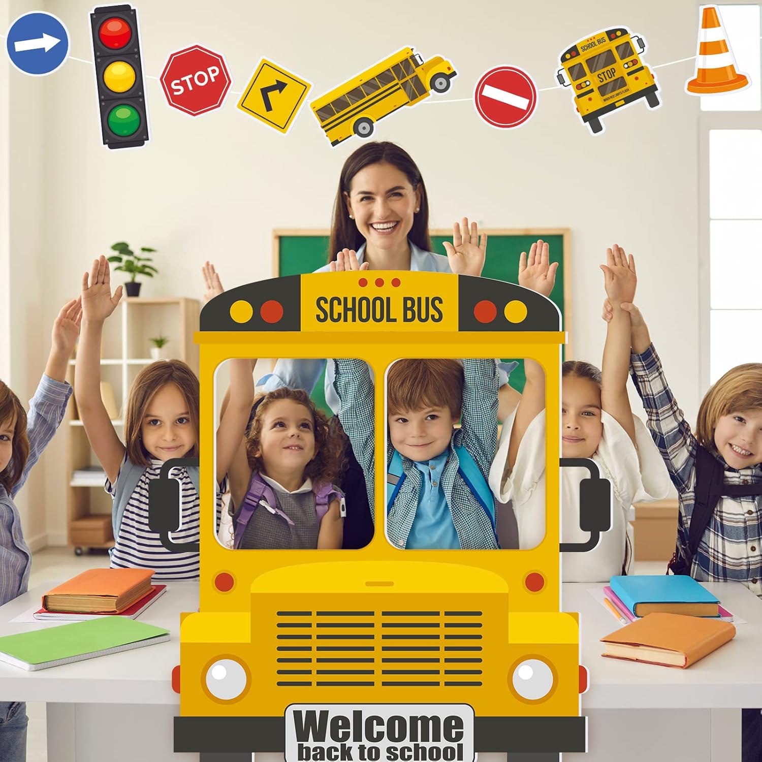 Thenshop School Bus Photo Booth Frame Set